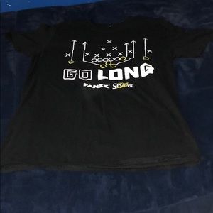 Black T-Shirt with football plan image on it